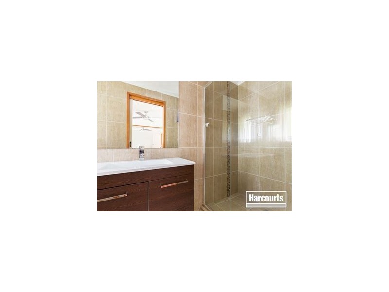 12 Kramer Drive, Berwick VIC 3806