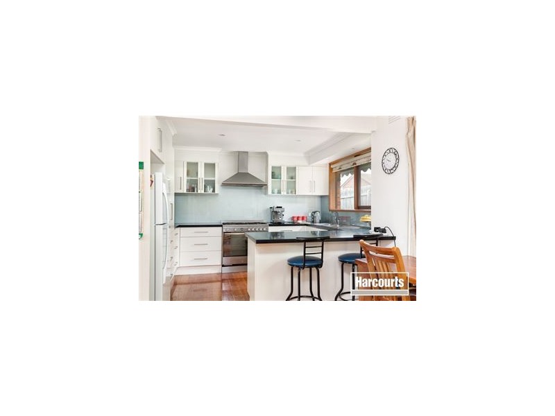 12 Kramer Drive, Berwick VIC 3806