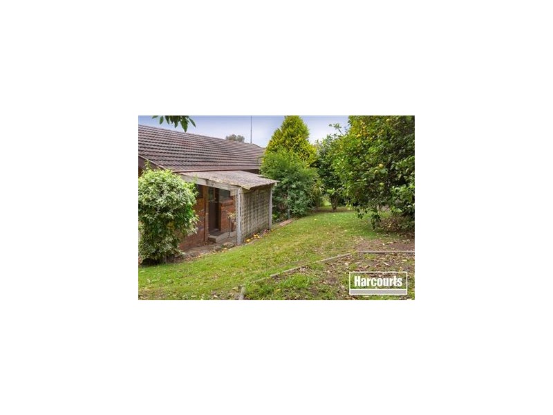 12 Kramer Drive, Berwick VIC 3806