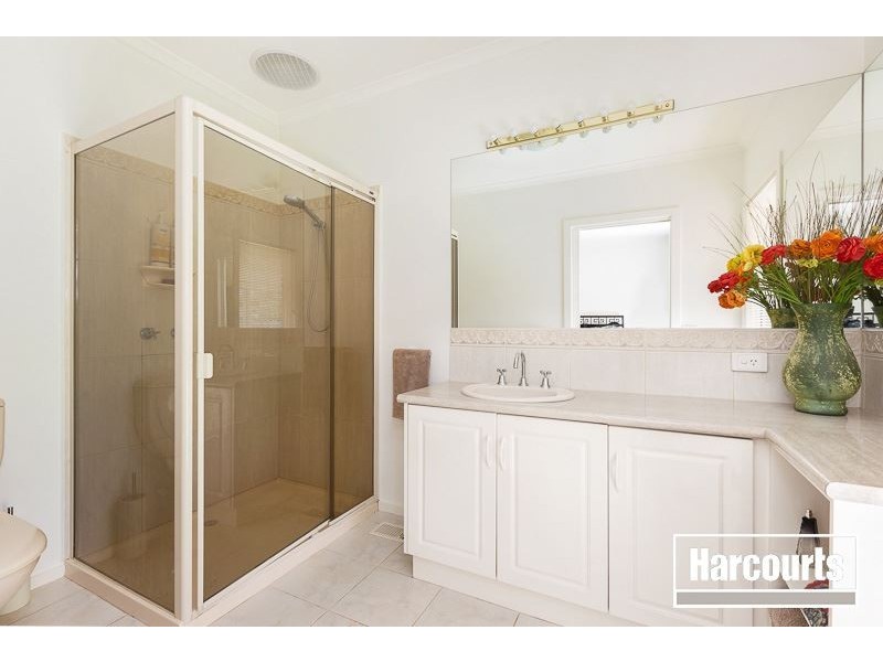 5 Ascot Court, Narre Warren North VIC 3804