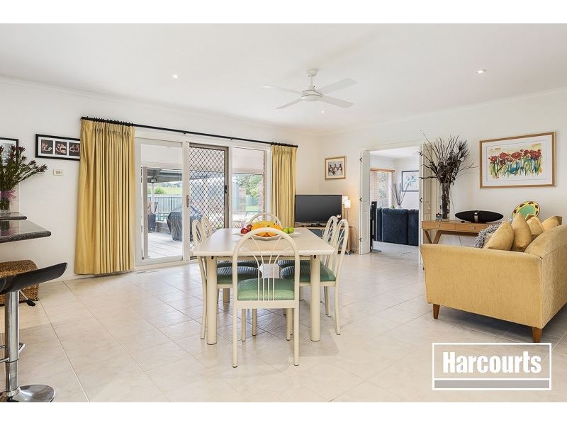 5 Ascot Court, Narre Warren North VIC 3804