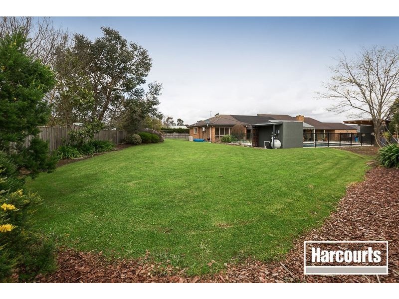 5 Ascot Court, Narre Warren North VIC 3804