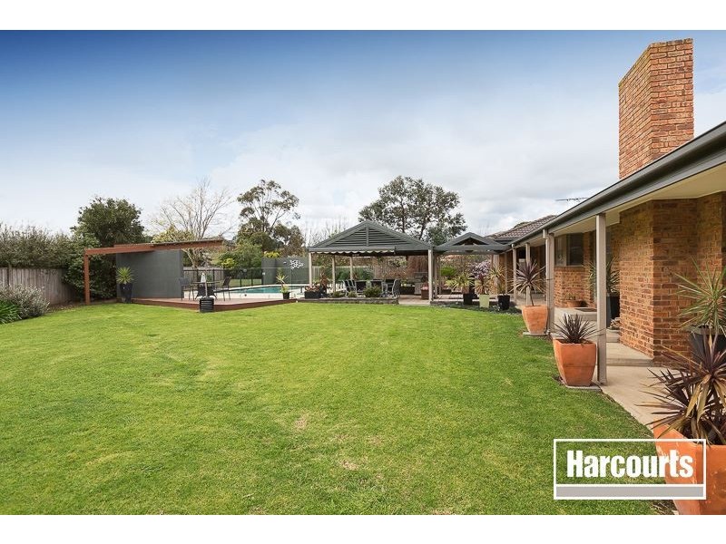 5 Ascot Court, Narre Warren North VIC 3804