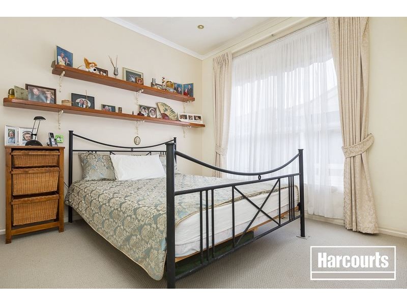 57 Hedgeley Drive, Berwick VIC 3806