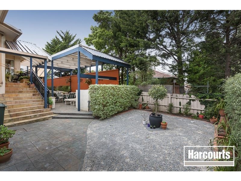 57 Hedgeley Drive, Berwick VIC 3806