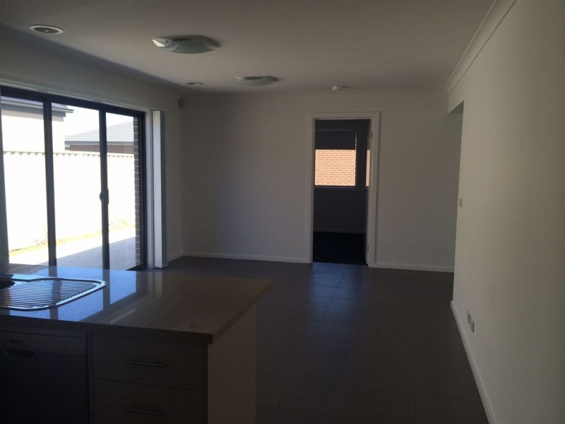 9 Romina Street, Pakenham VIC 3810