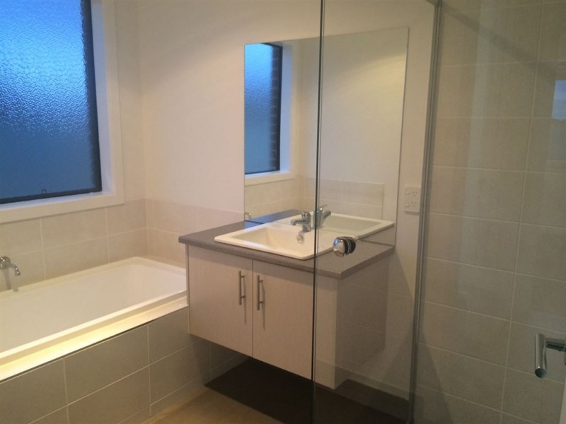 9 Romina Street, Pakenham VIC 3810