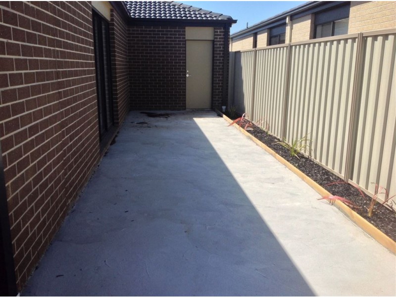 9 Romina Street, Pakenham VIC 3810