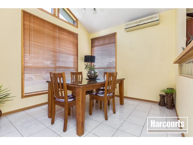 2 Wintersun Road, Berwick VIC 3806