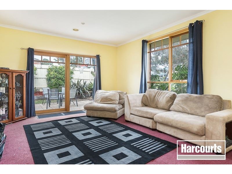2 Wintersun Road, Berwick VIC 3806