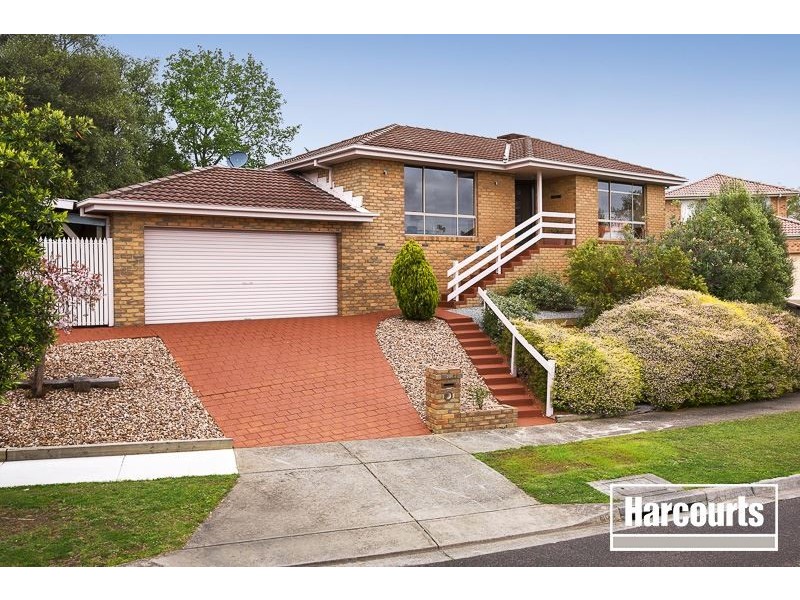 29 Lawrence Drive, Berwick VIC 3806