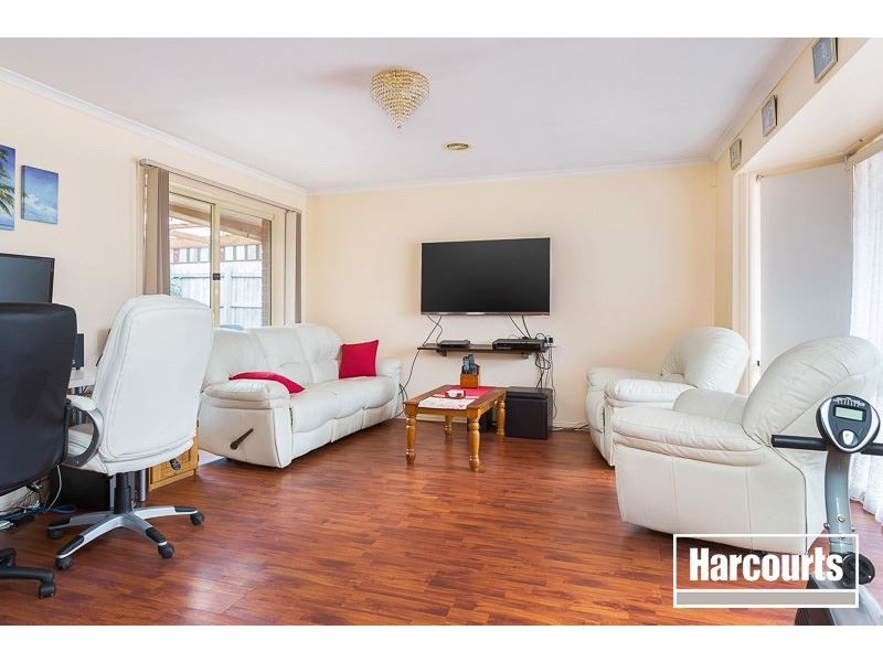 12 Sanctuary Rise, Narre Warren VIC 3805