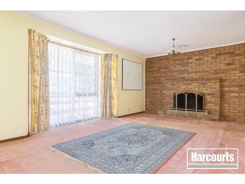 1 Gordonia Crescent, Narre Warren VIC 3805