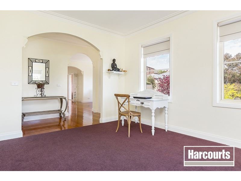 1 Temora Rise, Berwick VIC 3806