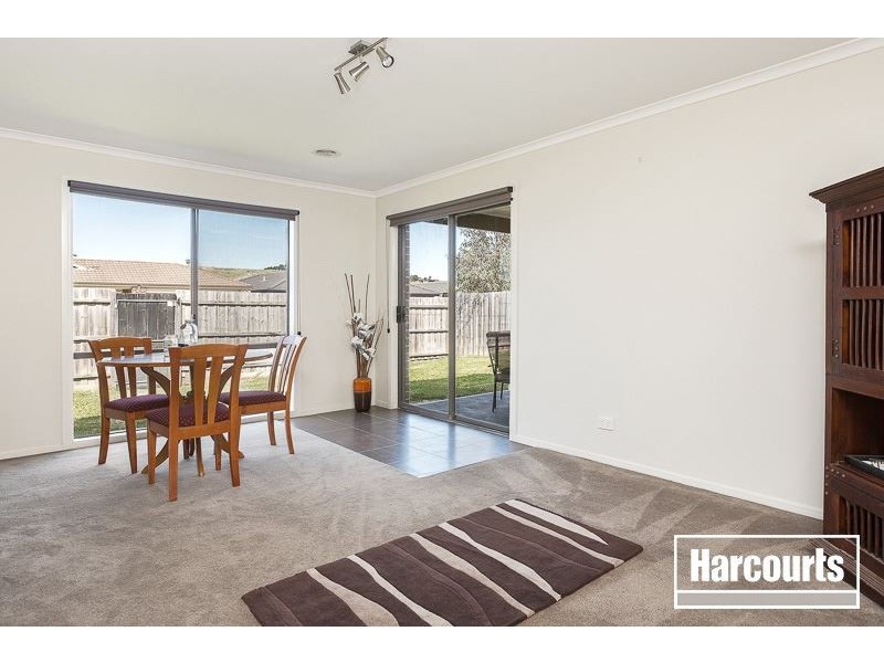 28 Pomegranate Way, Pakenham VIC 3810
