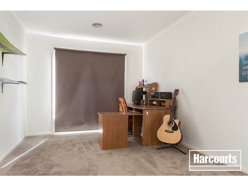 28 Pomegranate Way, Pakenham VIC 3810