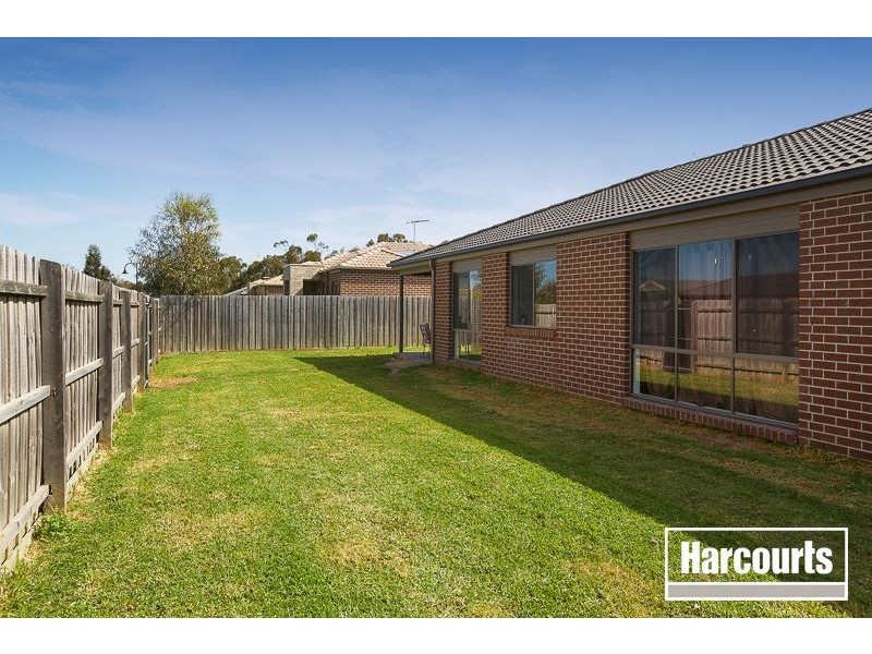 28 Pomegranate Way, Pakenham VIC 3810