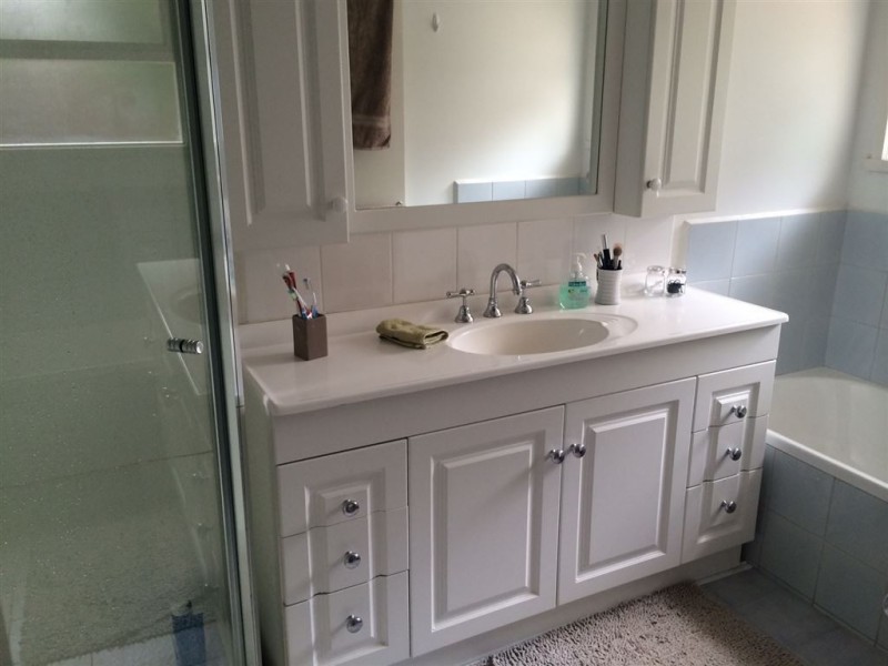 15 Memorial Drive, Narre Warren North VIC 3804