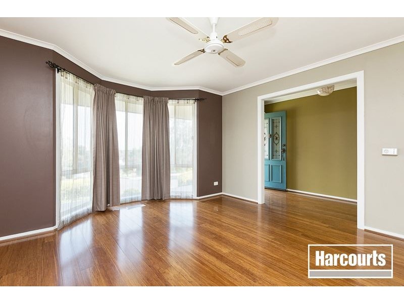 31 Lawrence Drive, Berwick VIC 3806
