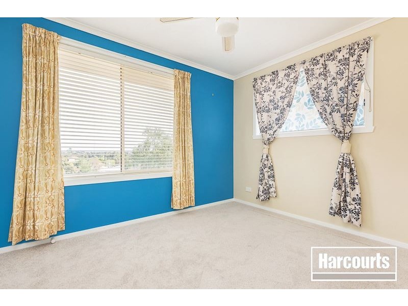 31 Lawrence Drive, Berwick VIC 3806
