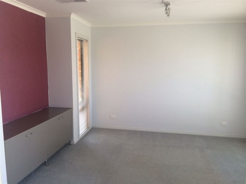 3 Mudlark Court, Berwick VIC 3806