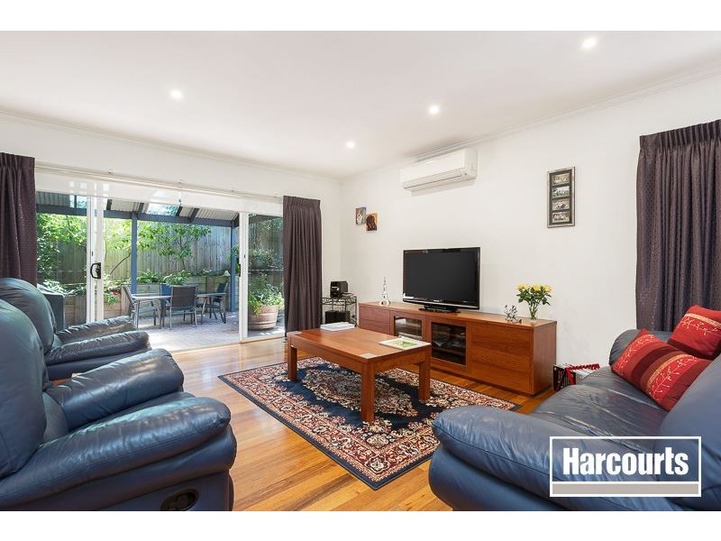 1A Graneel Grove, Berwick VIC 3806