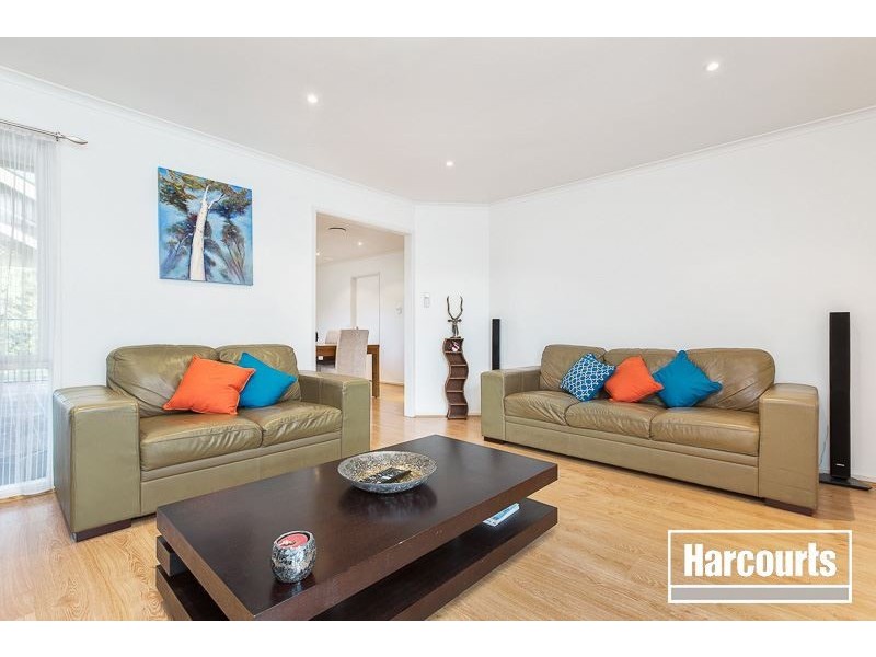 27 Willslie Crescent, Berwick VIC 3806