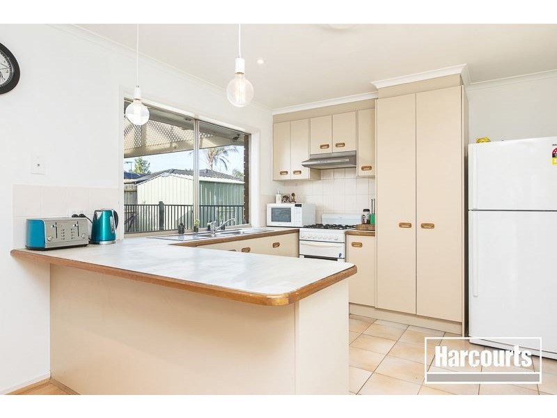 27 Willslie Crescent, Berwick VIC 3806