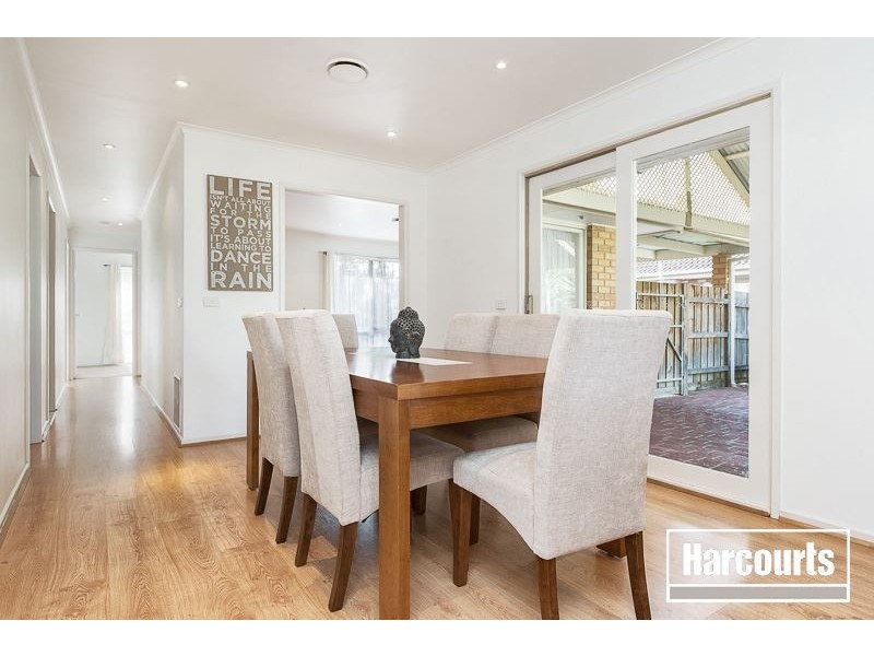 27 Willslie Crescent, Berwick VIC 3806