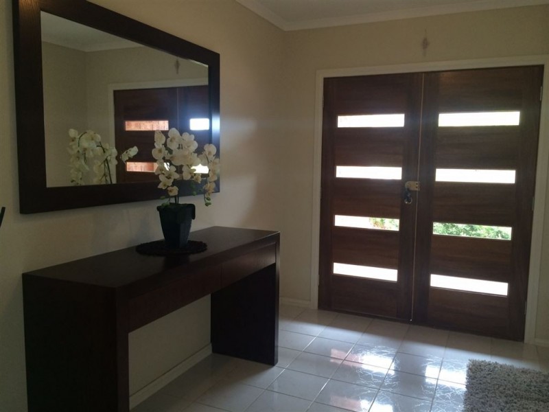 6 Denbigh Court, Berwick VIC 3806