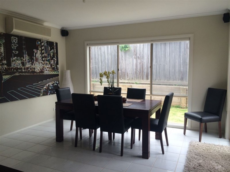 6 Denbigh Court, Berwick VIC 3806