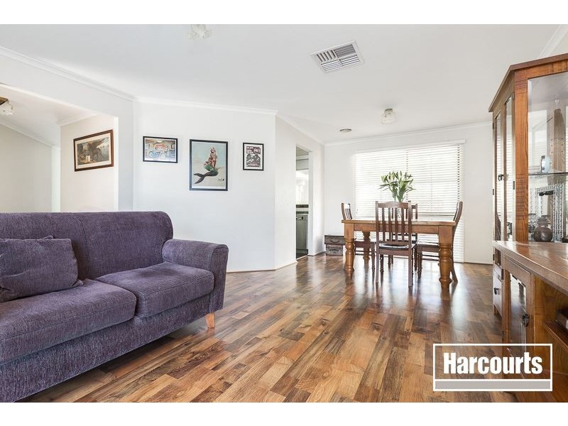 10 Pioneer Court, Berwick VIC 3806