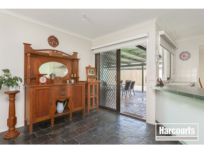 10 Pioneer Court, Berwick VIC 3806