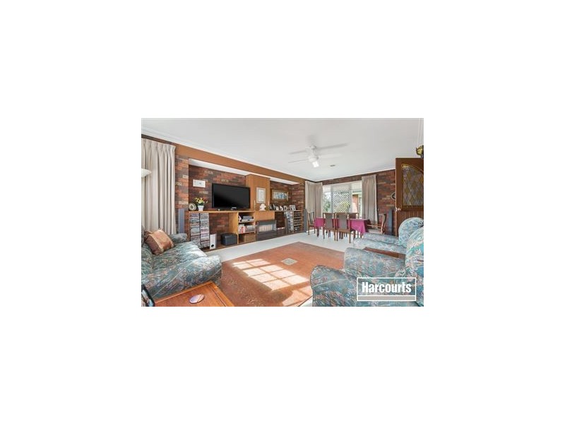 19 Mansfield Street, Berwick VIC 3806