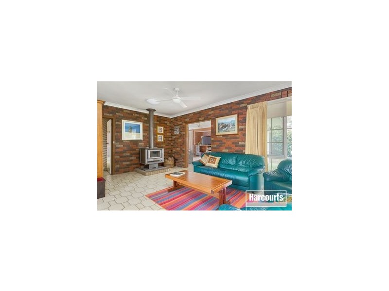 19 Mansfield Street, Berwick VIC 3806