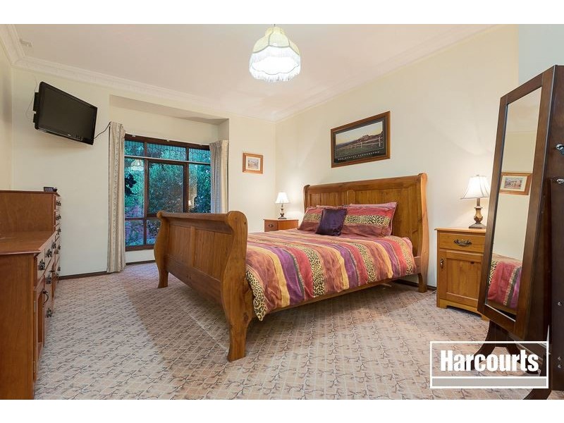 1 Clover Close, Berwick VIC 3806