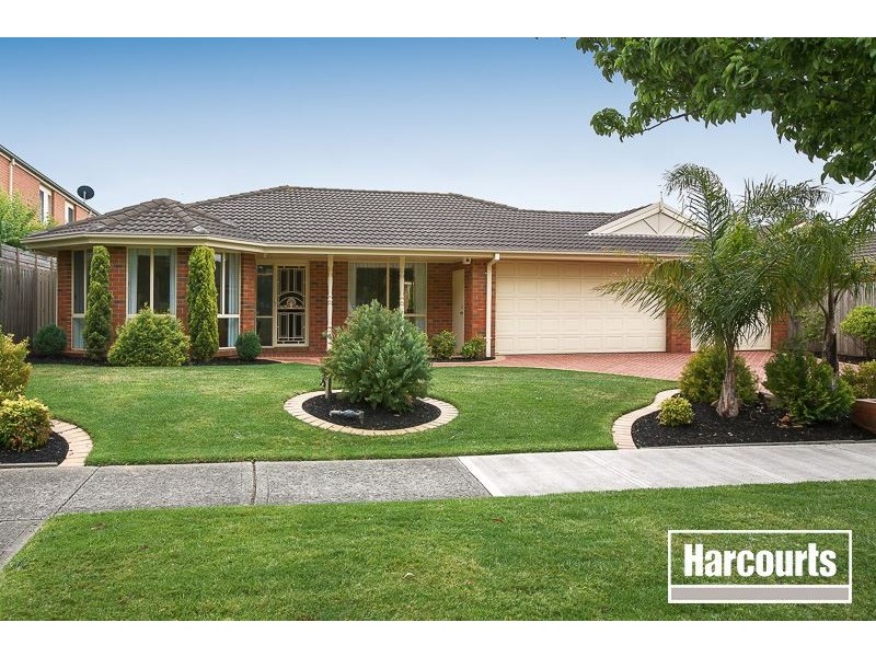 6 Begonia Way, Narre Warren South VIC 3805