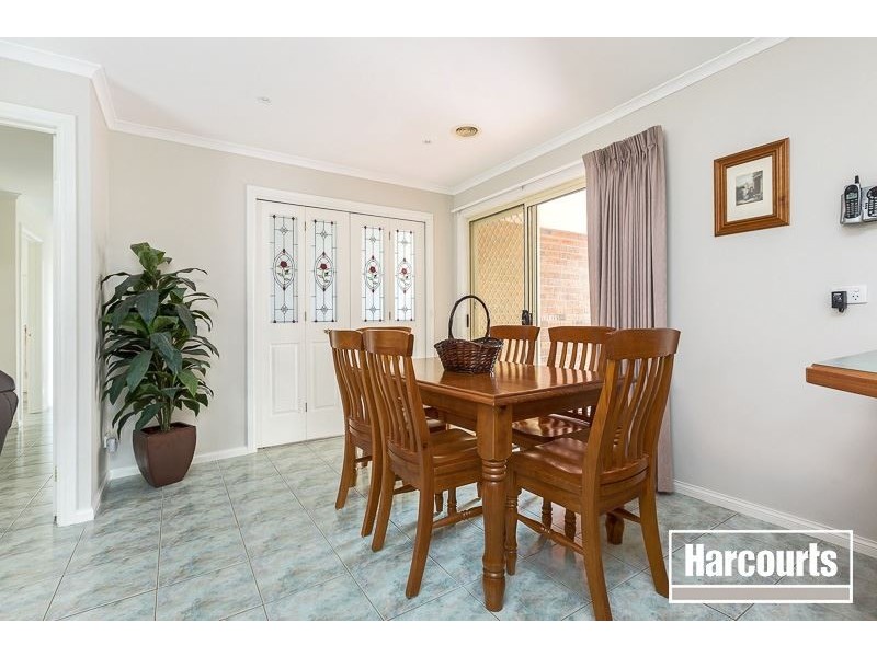6 Begonia Way, Narre Warren South VIC 3805