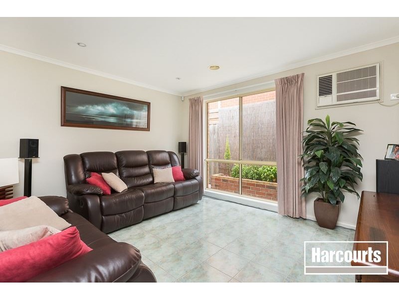 6 Begonia Way, Narre Warren South VIC 3805
