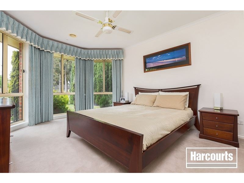 6 Begonia Way, Narre Warren South VIC 3805