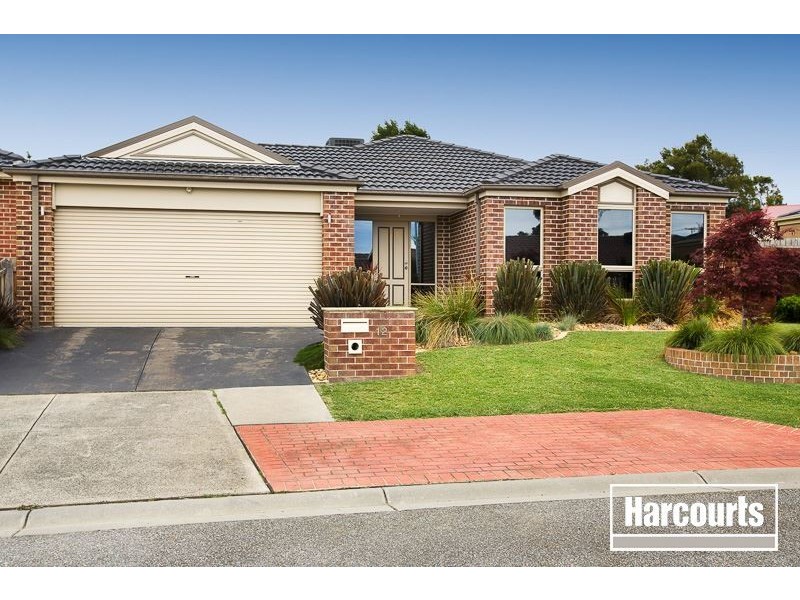 12 Daventry Court, Berwick VIC 3806