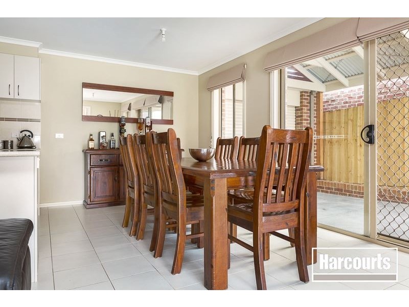 12 Daventry Court, Berwick VIC 3806