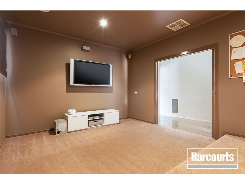 21 Marbelia Drive, Berwick VIC 3806