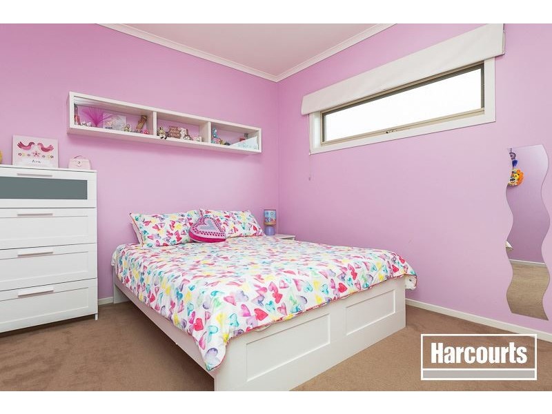 21 Marbelia Drive, Berwick VIC 3806