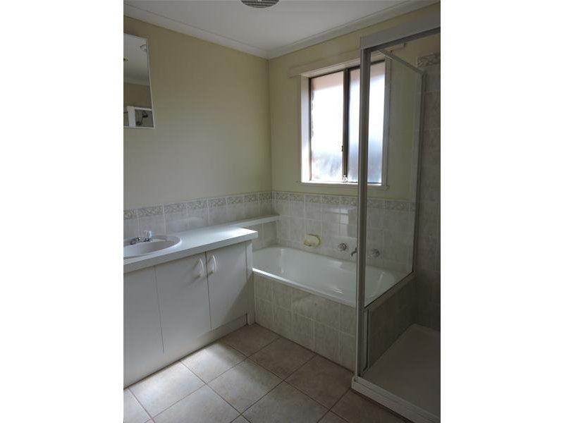 386 Centre Road, Berwick VIC 3806