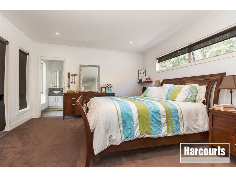 12 Jack William Way, Berwick VIC 3806