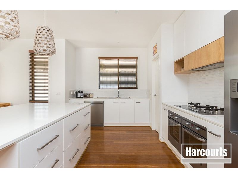 15 Arena Parade, Officer VIC 3809