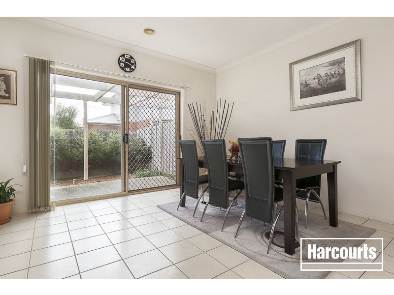 11/101 Golf Links Road, Berwick VIC 3806