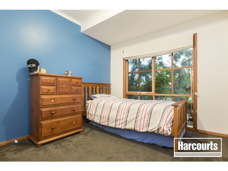 20 Andval Court, Berwick VIC 3806