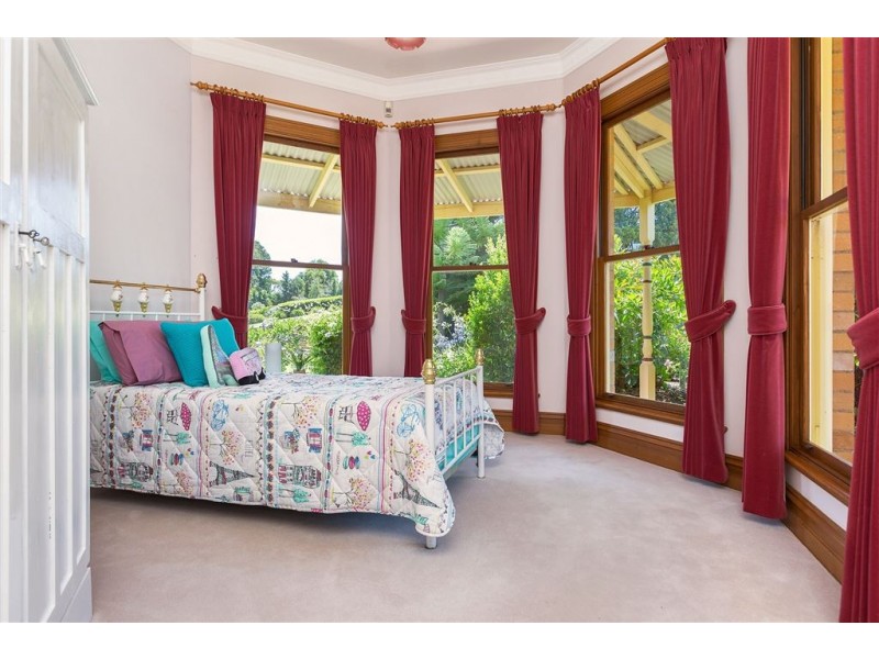 22-23 Caithwill Court, Narre Warren North VIC 3804